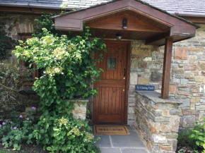 Отель Ty Carreg Fach Staycation Cottage Cardiff  Кардифф